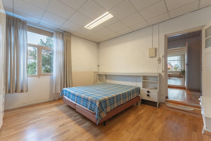 Photo 29 of Achtereiland 12