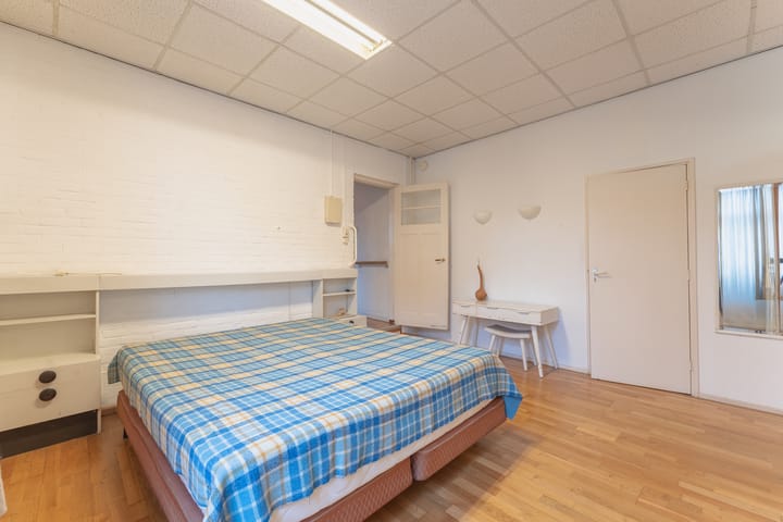 Photo 30 of Achtereiland 12