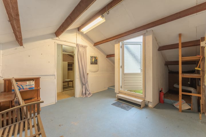 Photo 45 of Achtereiland 12