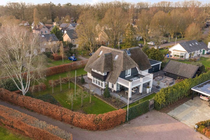 Photo 5 of Burg. Arriënsweg 5