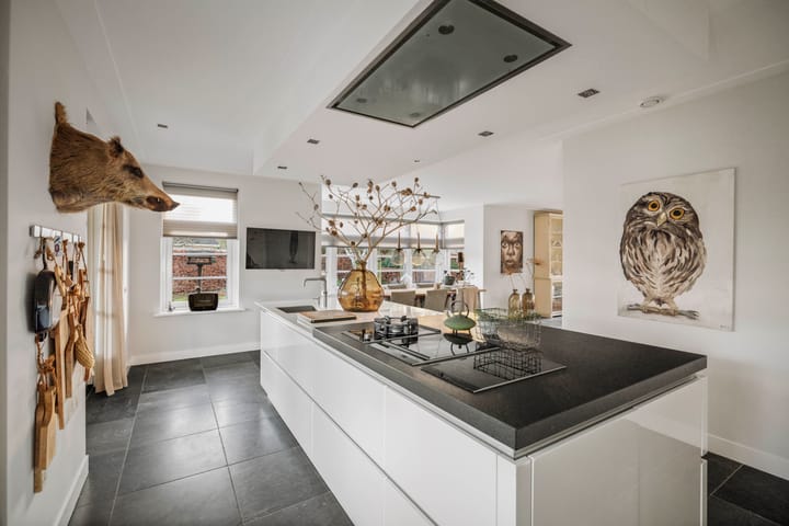 Photo 20 of Burg. Arriënsweg 5