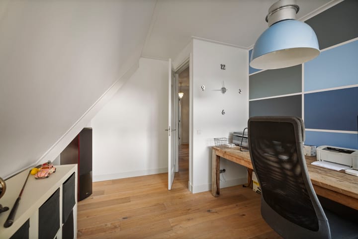 Photo 33 of Burg. Arriënsweg 5