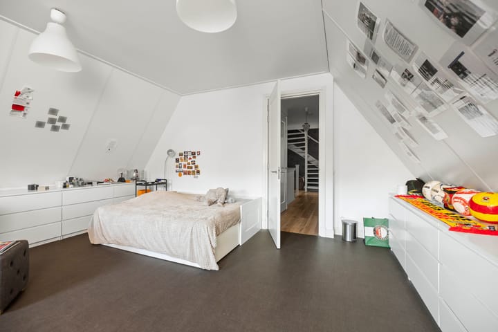 Photo 35 of Burg. Arriënsweg 5