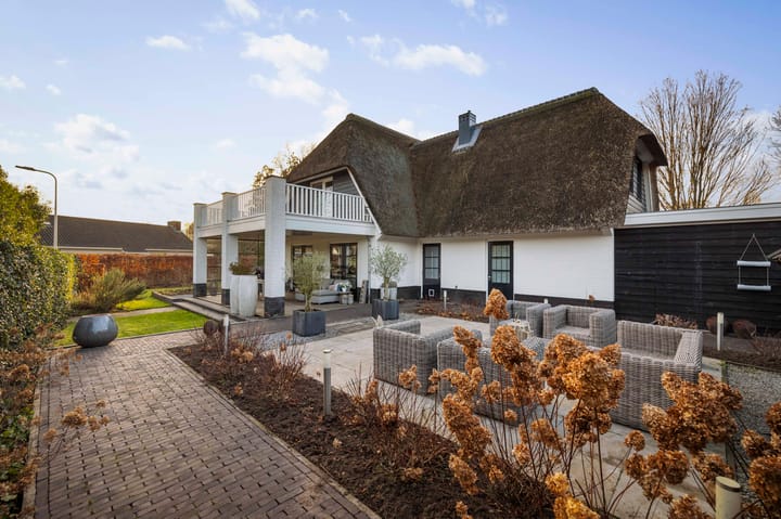 Photo 51 of Burg. Arriënsweg 5