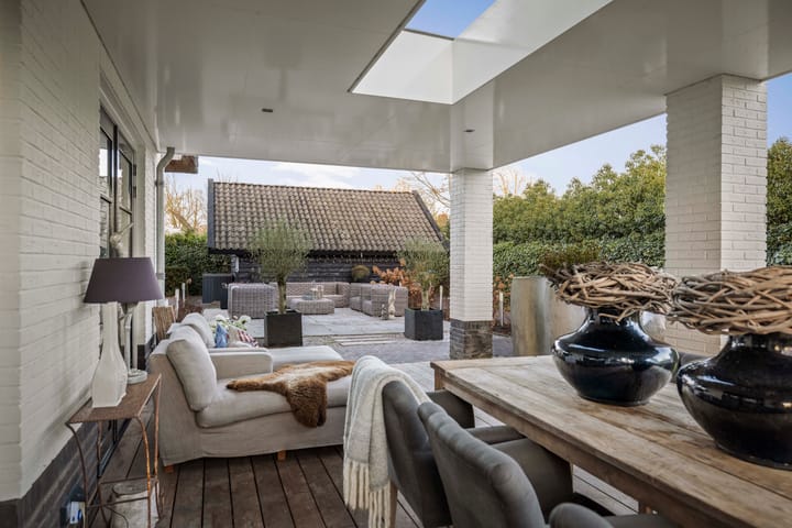 Photo 64 of Burg. Arriënsweg 5