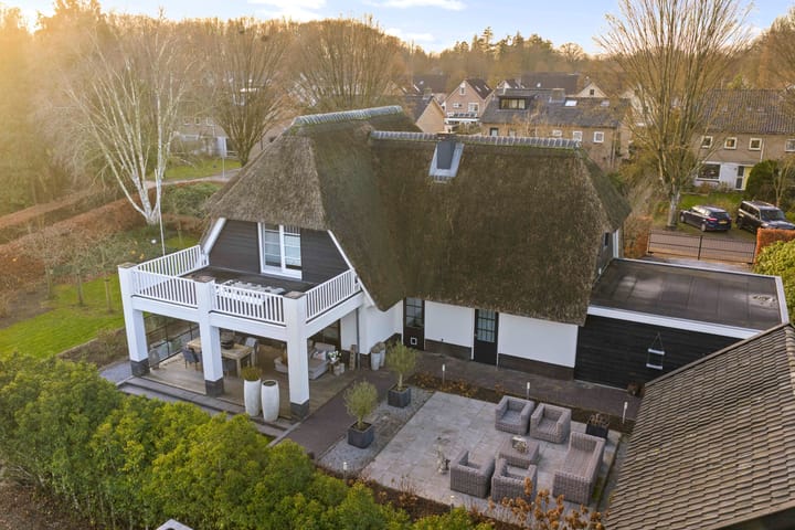 Photo 72 of Burg. Arriënsweg 5