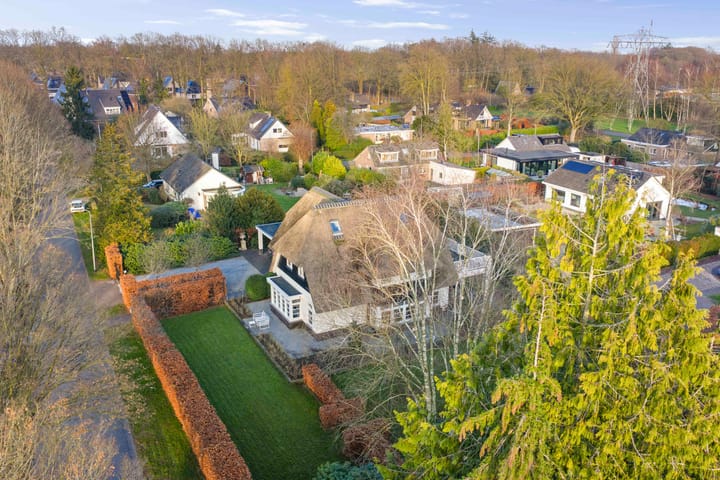 Photo 75 of Burg. Arriënsweg 5