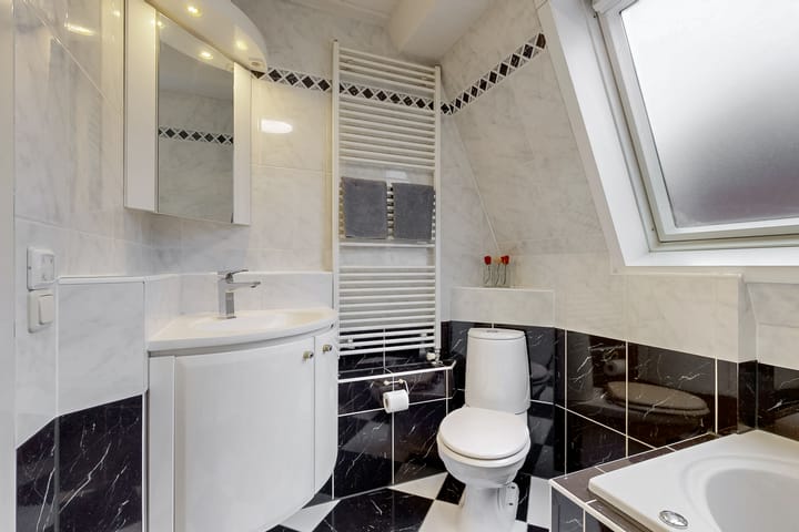 Foto 15 van Robert Stolzhof 83