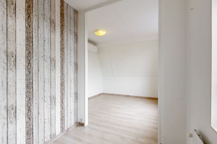 Foto 19 van Robert Stolzhof 83