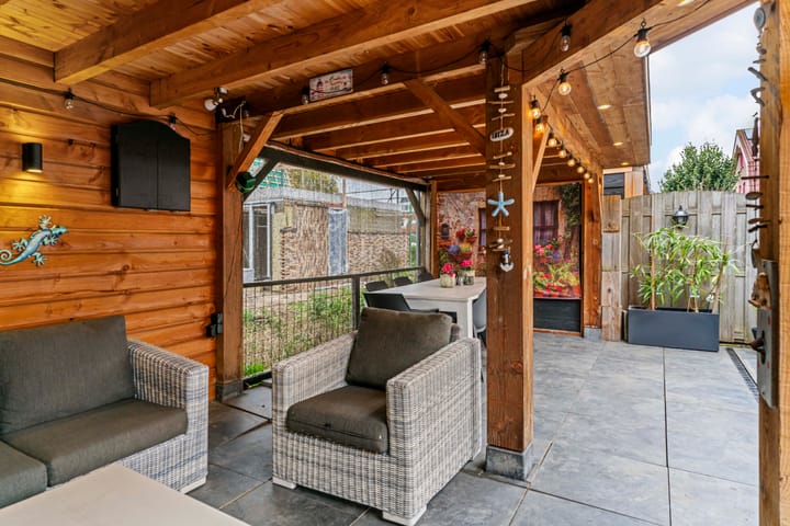 Foto 29 van Robert Stolzhof 83