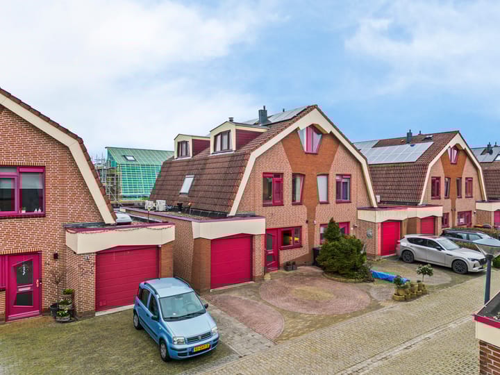 Foto 33 van Robert Stolzhof 83