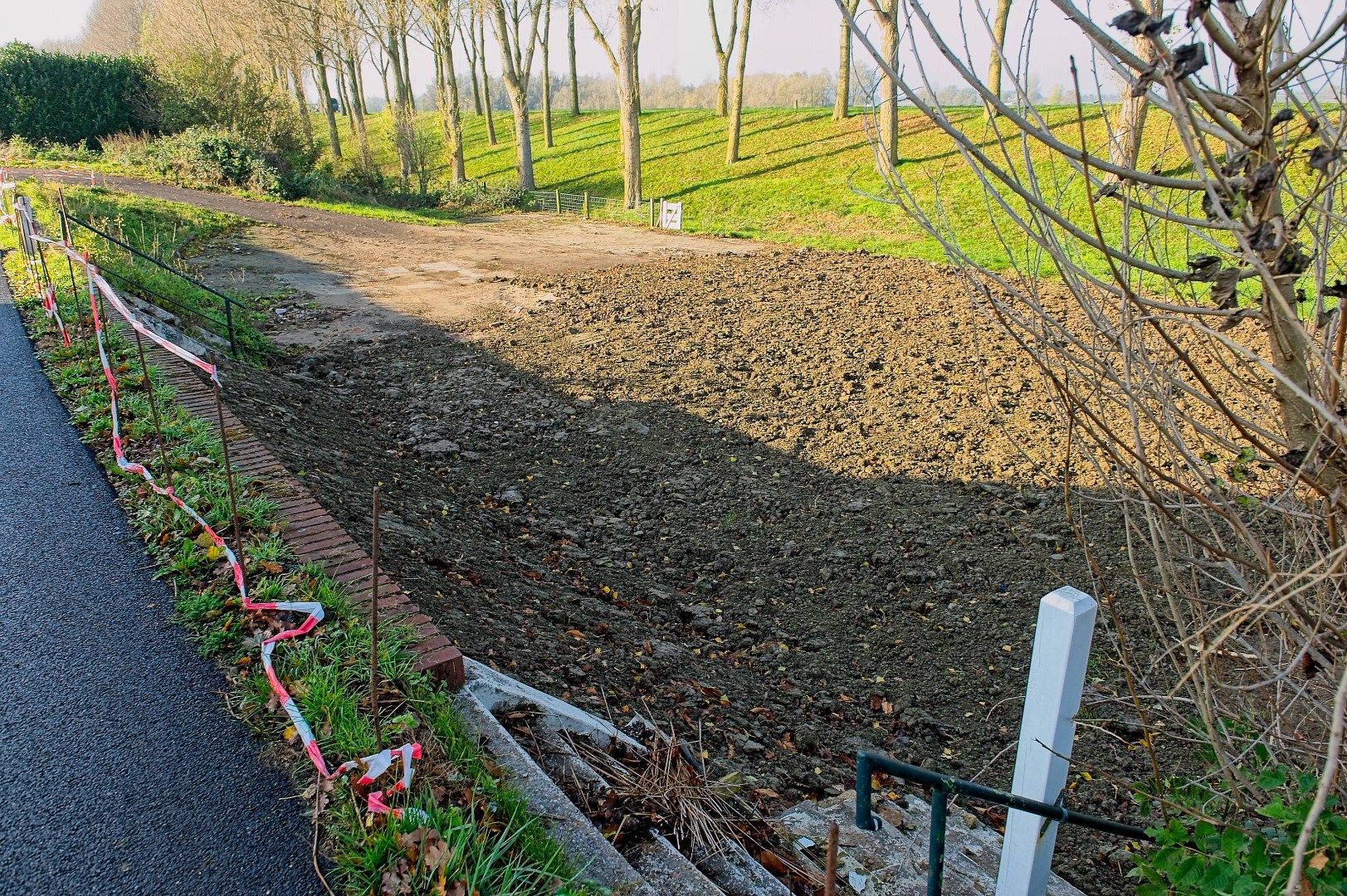 Foto 18 van Waalbandijk