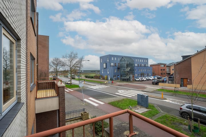 Foto 23 van Waterrijklaan 8