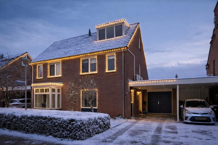 Kleine Eng 9 main image