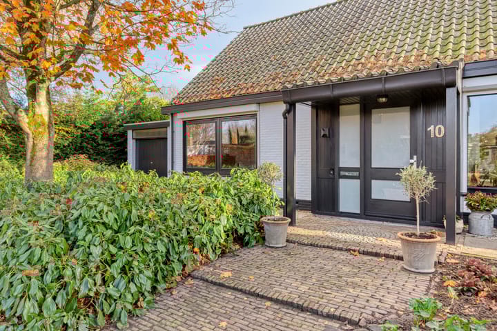 Foto 6 van Van der Duyn van Maasdamlaan 10