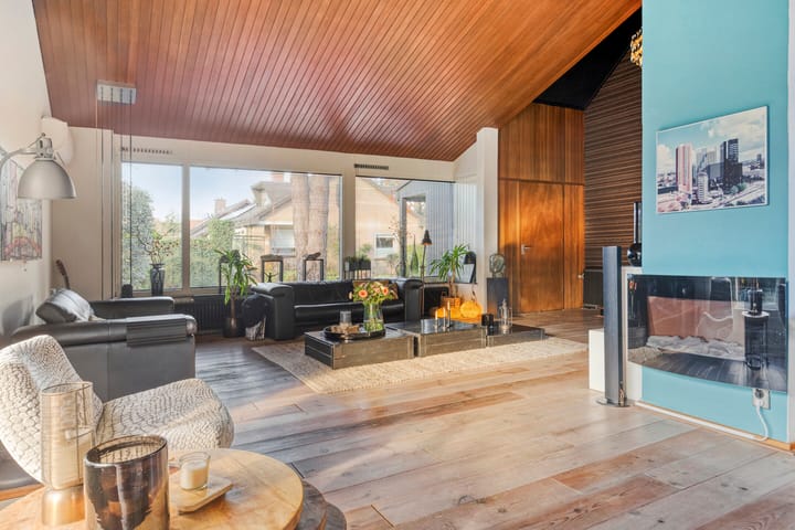 Foto 15 van Van der Duyn van Maasdamlaan 10