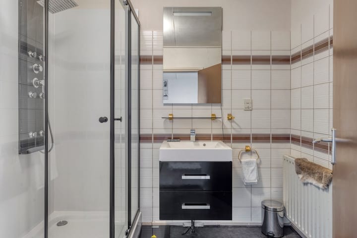 Foto 28 van Van der Duyn van Maasdamlaan 10