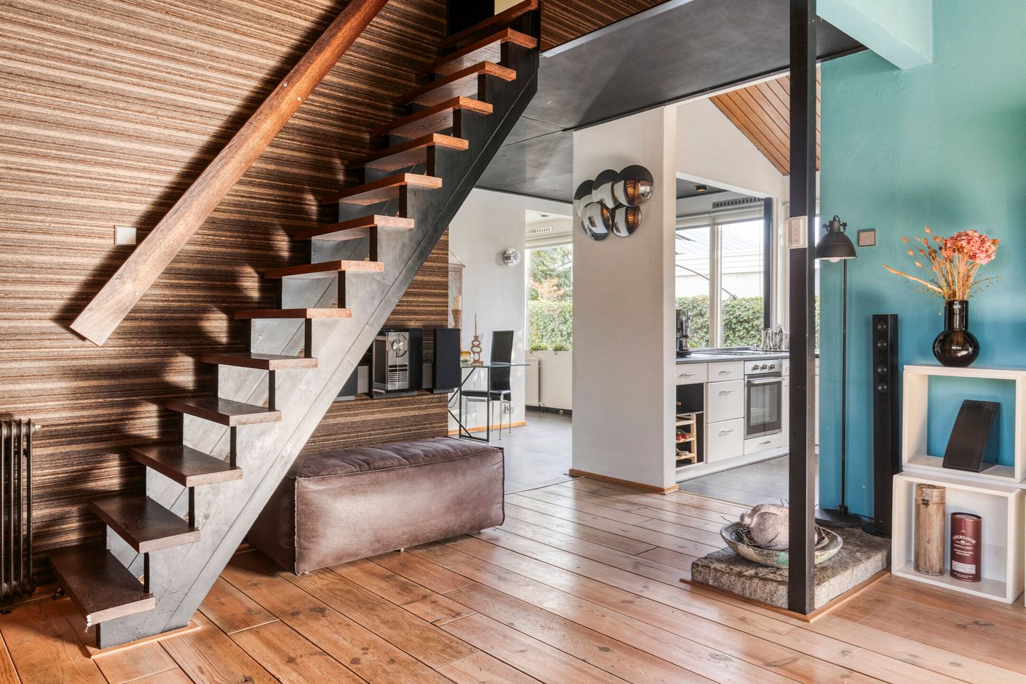 Foto 34 van Van der Duyn van Maasdamlaan 10