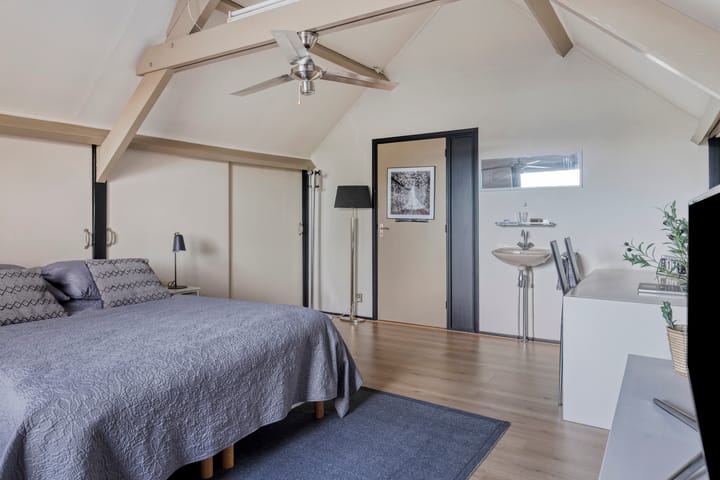 Foto 39 van Van der Duyn van Maasdamlaan 10