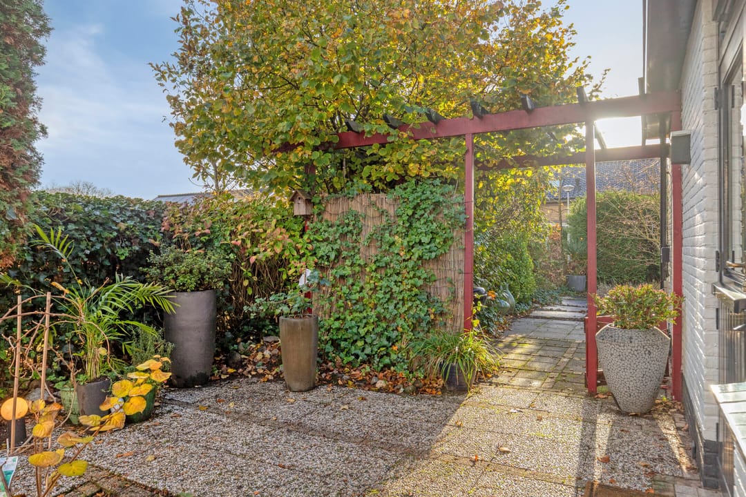 Foto 43 van Van der Duyn van Maasdamlaan 10