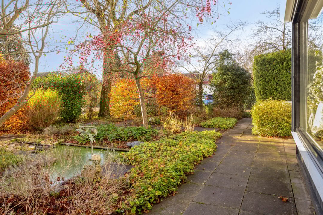 Foto 47 van Van der Duyn van Maasdamlaan 10