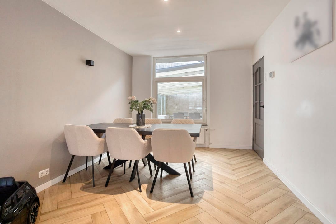 Foto 11 van Montfortstraat 55