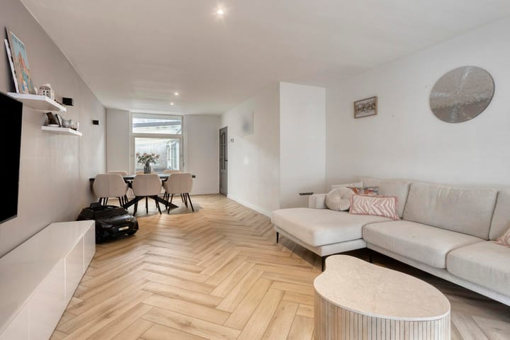 Foto 10 van Montfortstraat 55