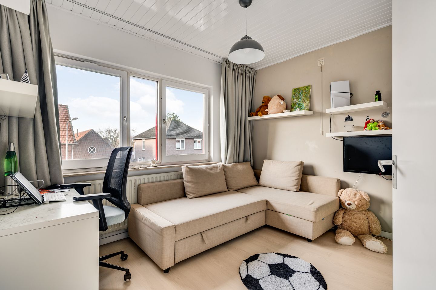 Photo 25 of Dorpstraat 18