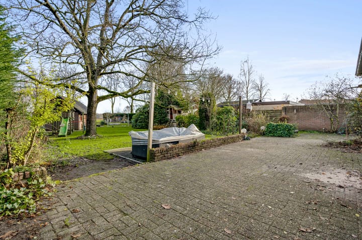 Foto 36 van Dorpstraat 18