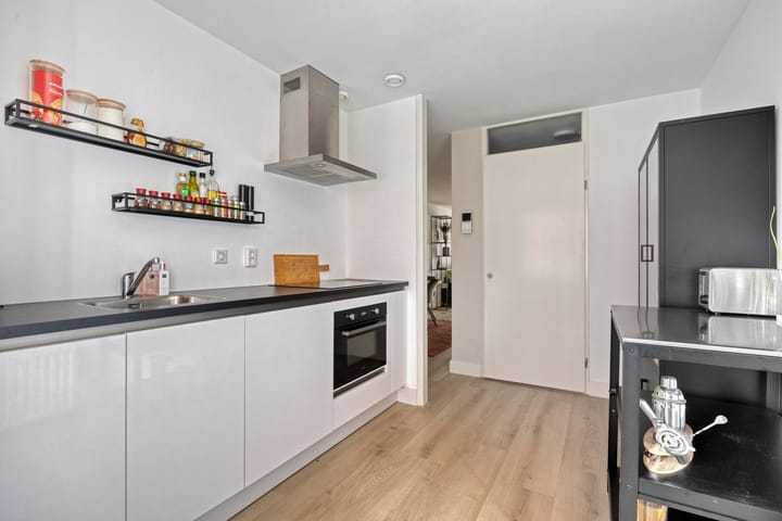 Photo 15 of Sphinxlunet 52-A