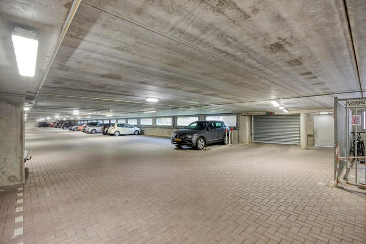 Photo 36 of Sphinxlunet 52-A