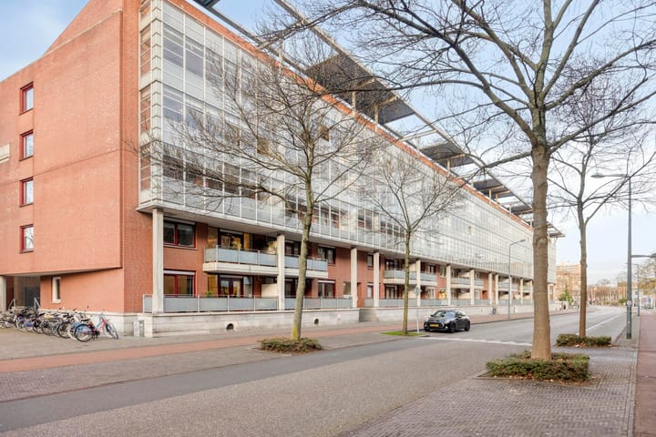 Photo 39 of Sphinxlunet 52-A