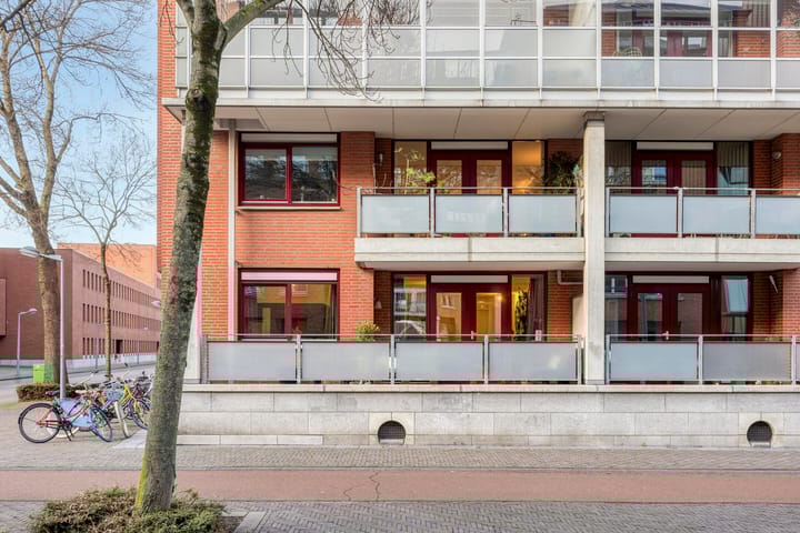 Photo 3 of Sphinxlunet 52-A