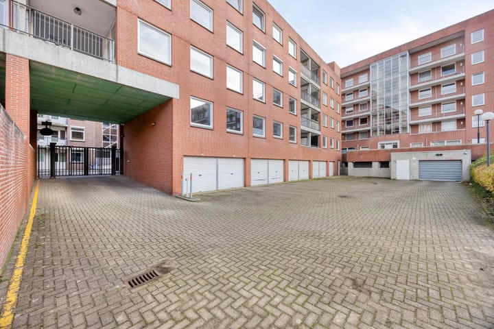 Photo 35 of Sphinxlunet 52-A