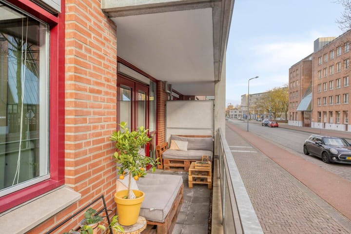 Photo 22 of Sphinxlunet 52-A