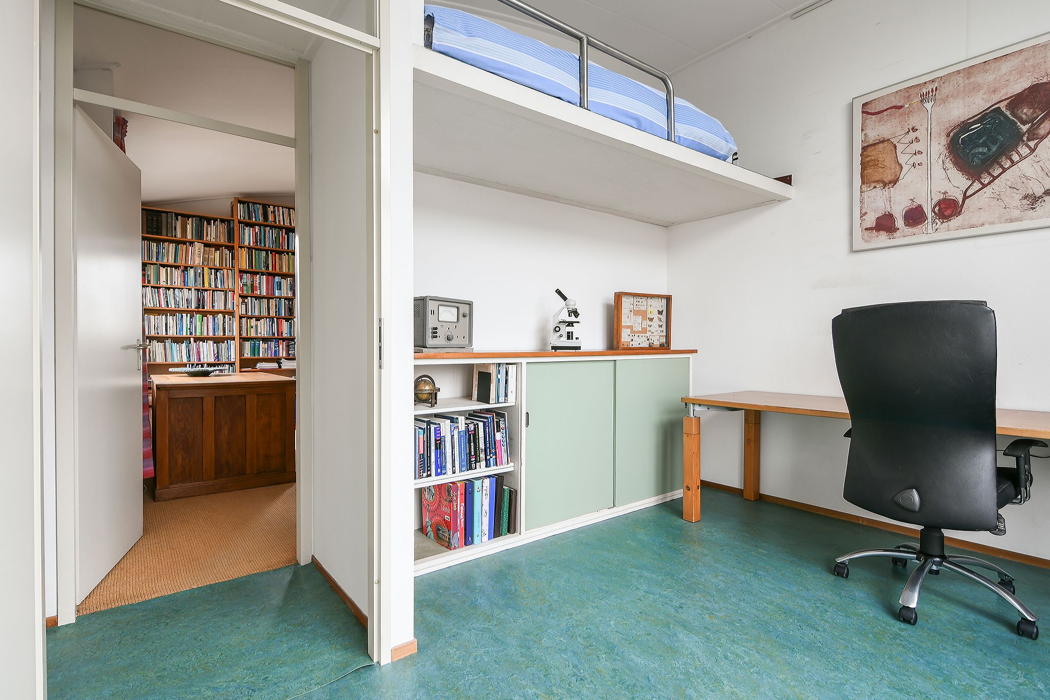 Foto 39 van Femina Mullerstraat 94