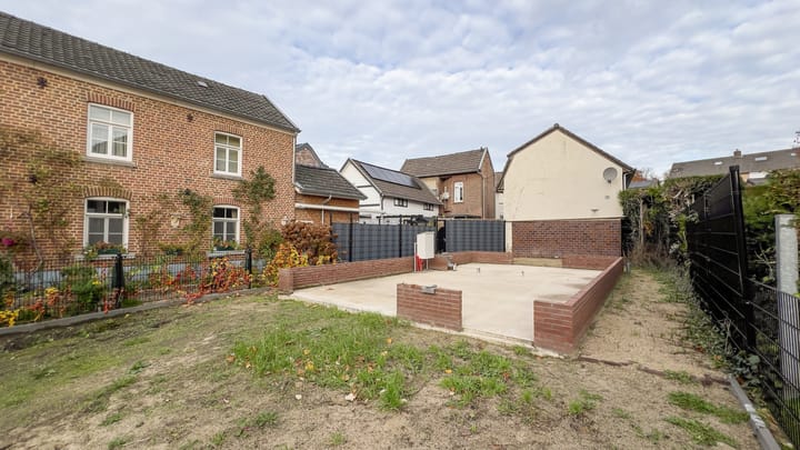 Foto 10 van Dr. Poelsplein 7-A