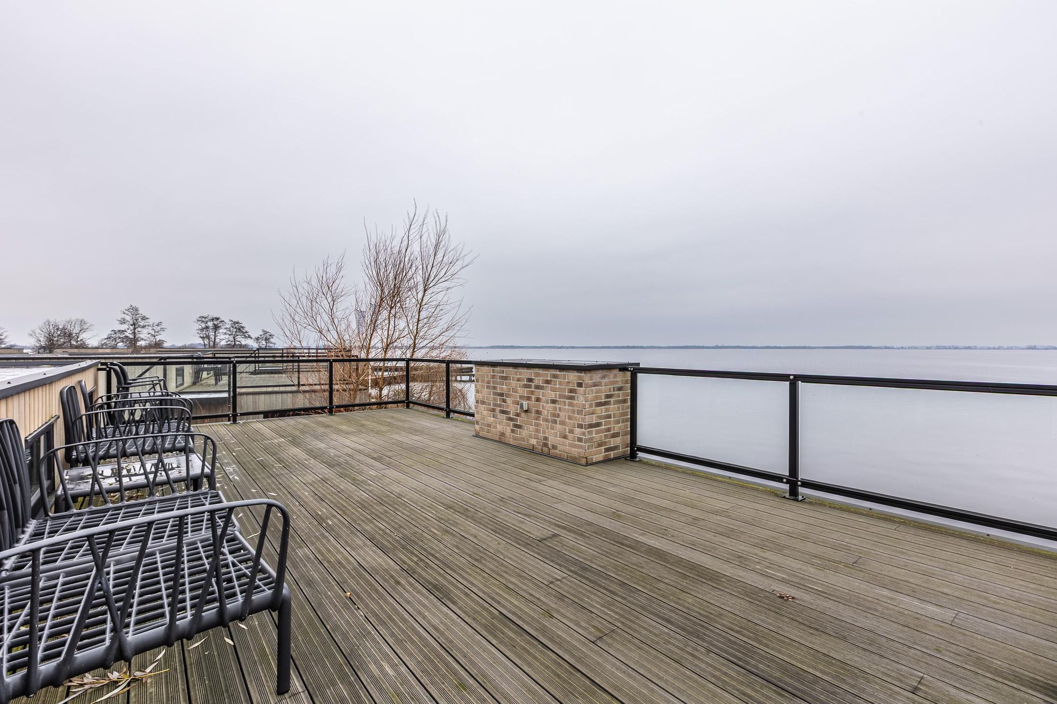2-bedroom freehold villa in Wanneperveen — photo 3 of 5