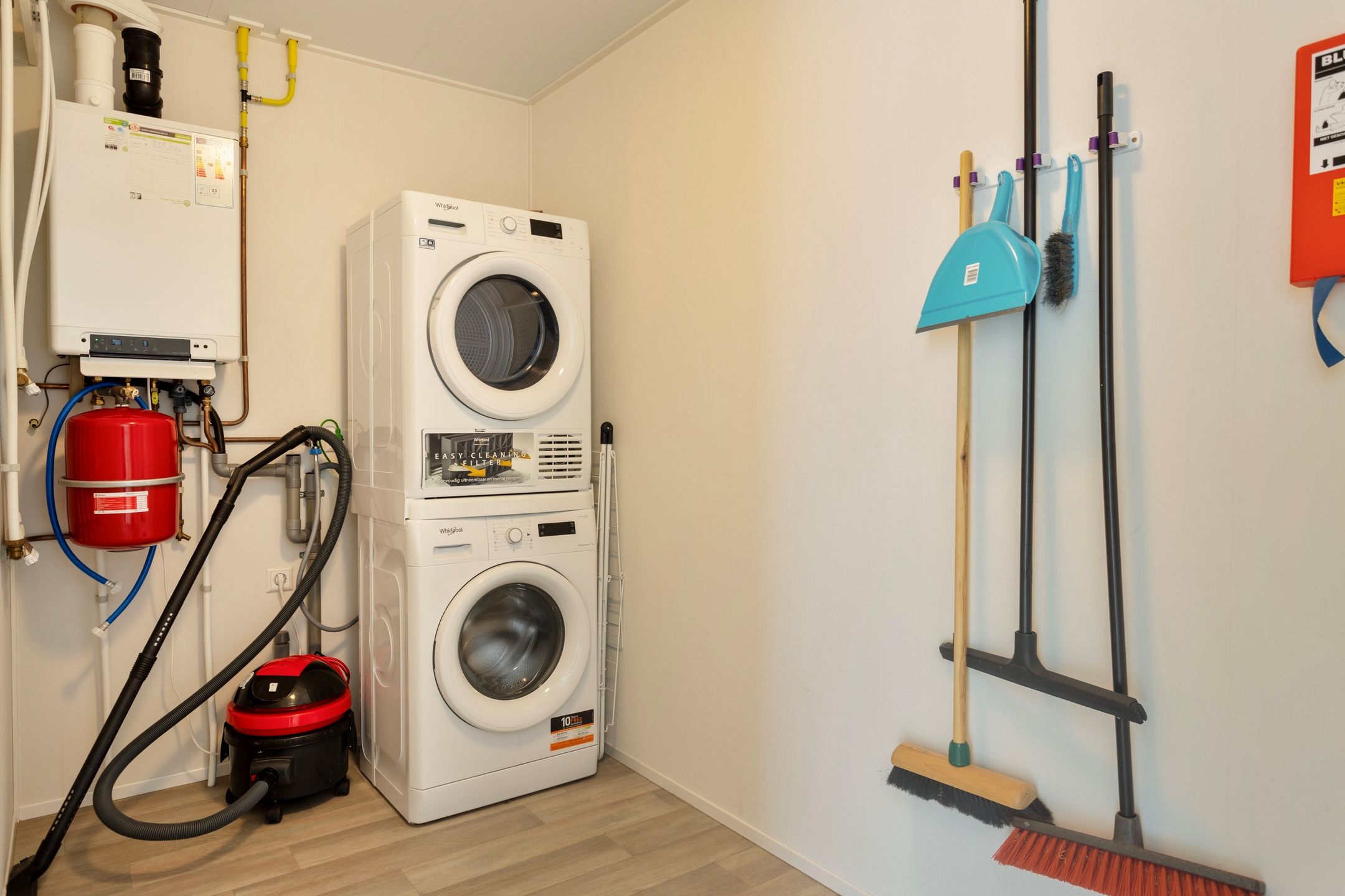 Photo 18 of Zeedijk 24-491