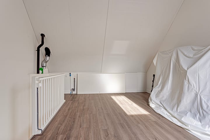 Photo 23 of Tanzaniet 19