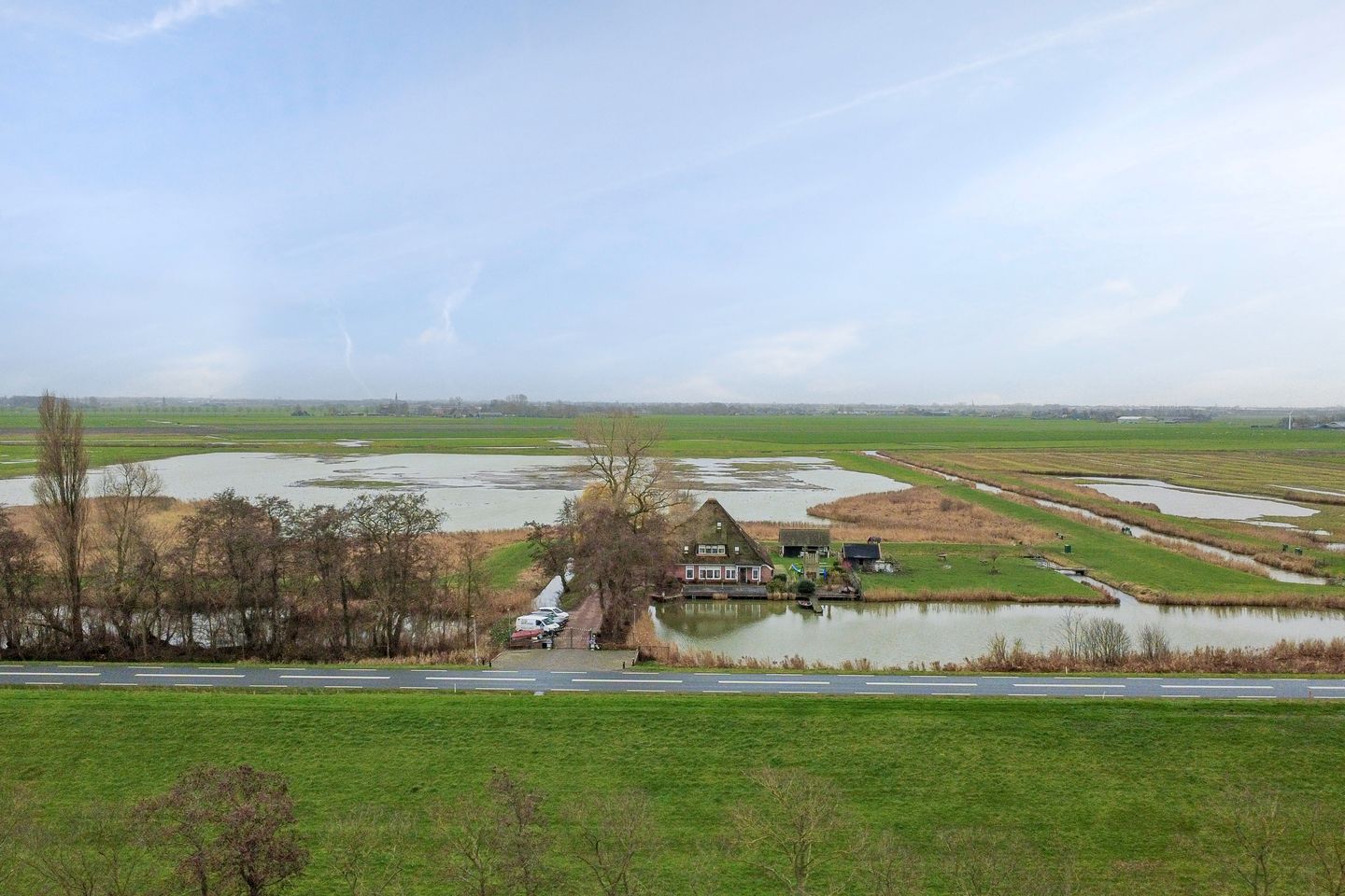 Foto 1 van Westfriesedijk 16