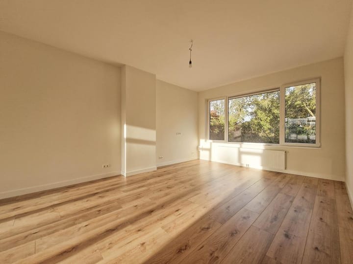 Foto 5 van Carel Reinierszkade 189