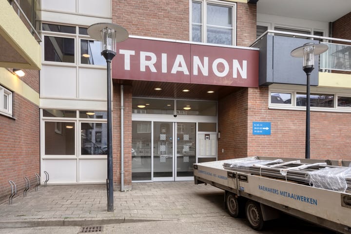 Foto 4 van Trianon 30