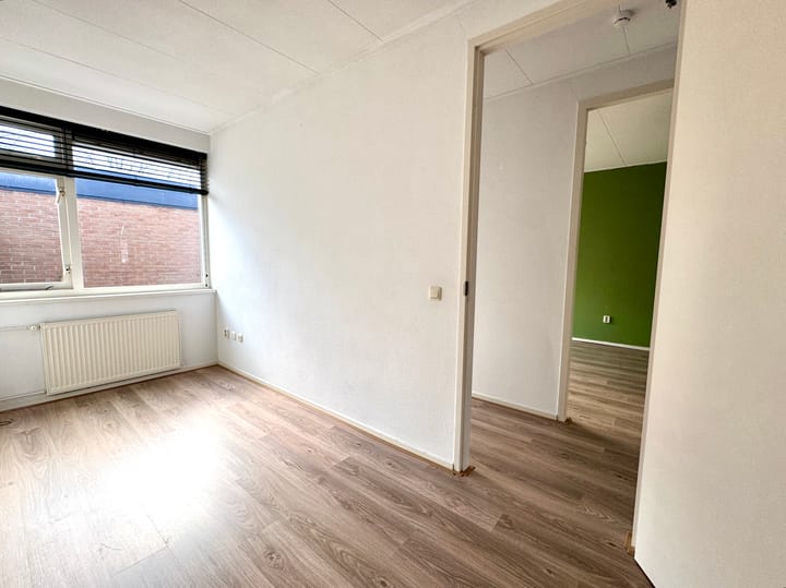 Photo 12 of Maerten van Heemskerckstraat 157-A