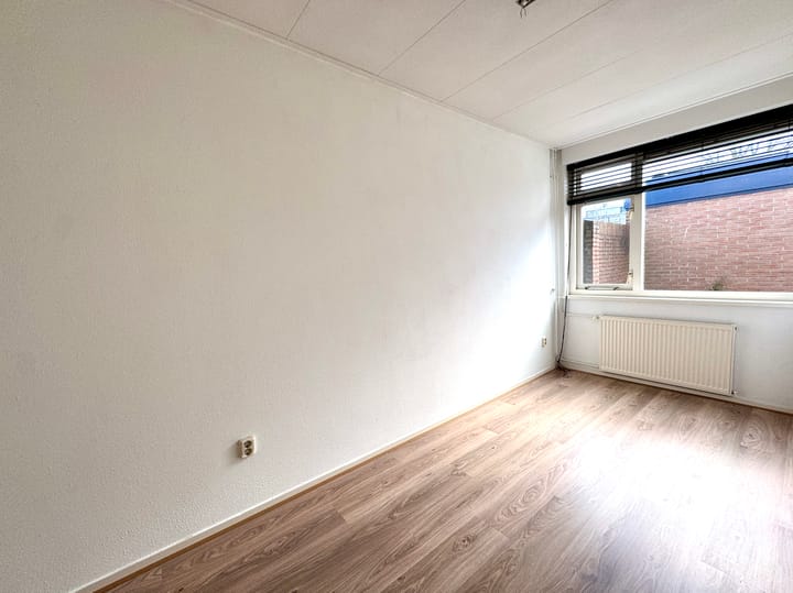 Photo 11 of Maerten van Heemskerckstraat 157-A