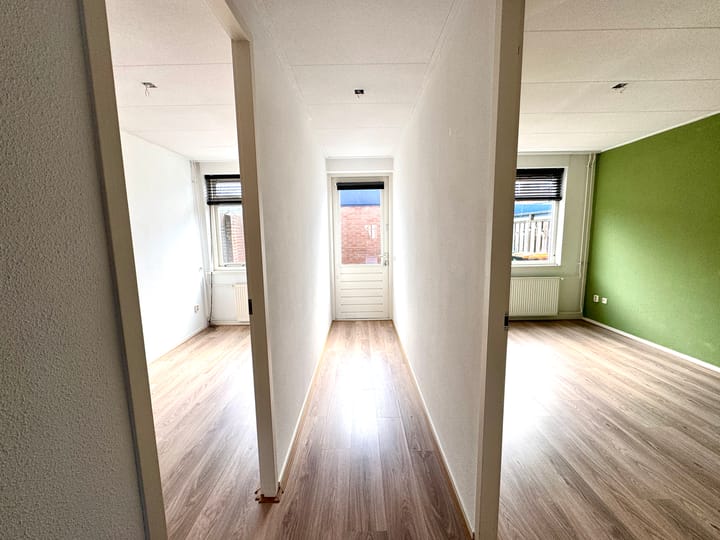 Photo 8 of Maerten van Heemskerckstraat 157-A