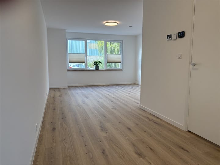 Foto 8 van Sportterreinstraat 176