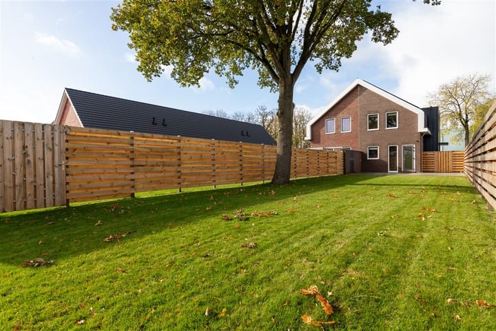 Foto 29 van Sportterreinstraat 176