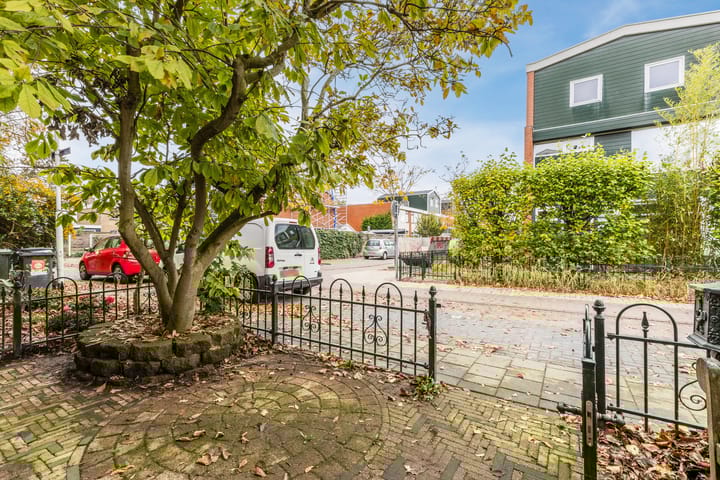 Foto 7 van Roerdompstraat 33