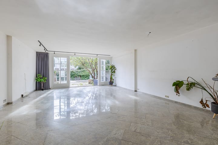 Foto 15 van Roerdompstraat 33